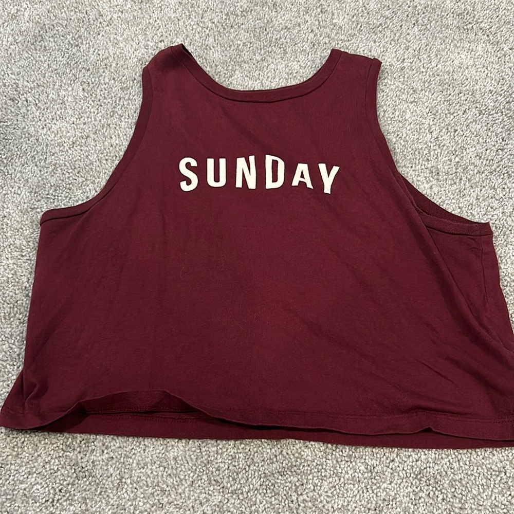 Forever 21 burgundy top